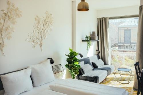 The Rix Studios & Suites 6