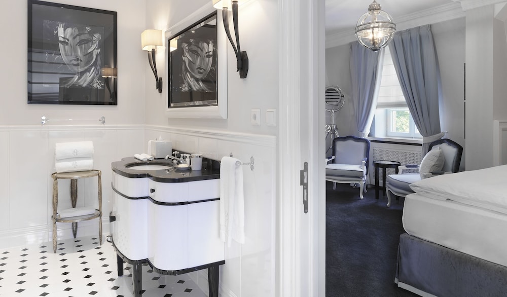 Schlosshotel Berlin 19