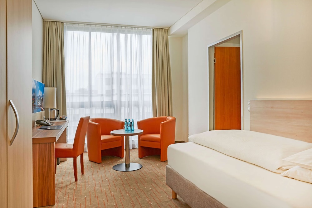 B&B HOTEL Berlin-Chausseestrasse 24