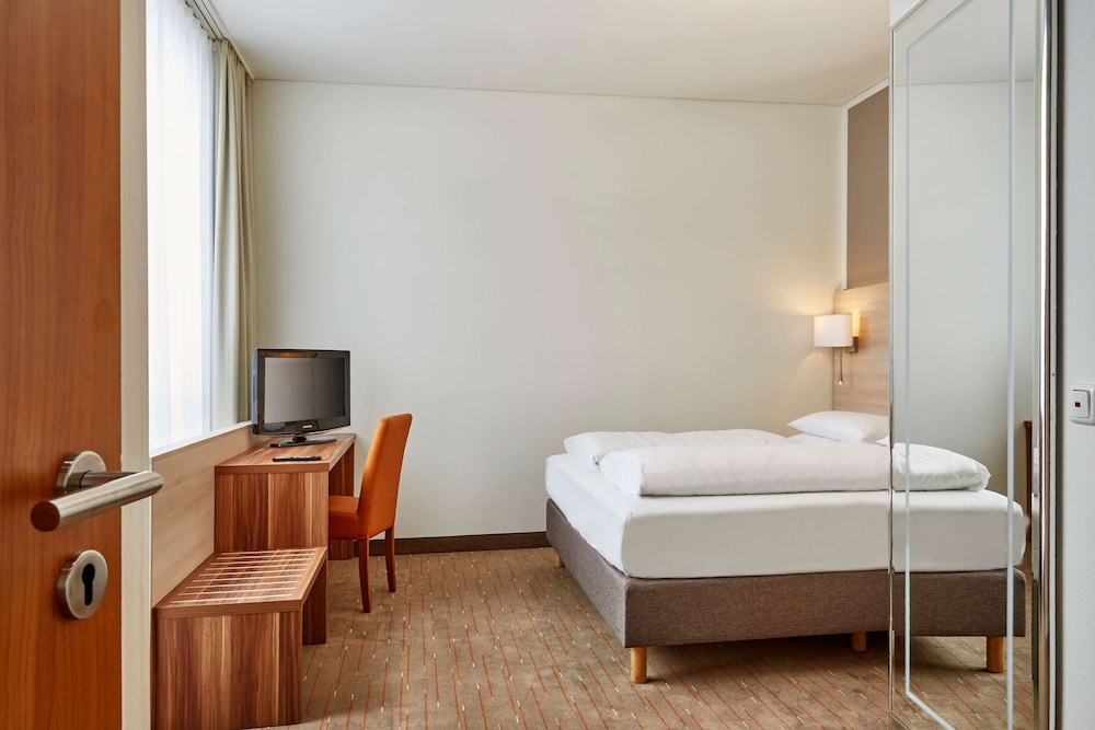 B&B HOTEL Berlin-Chausseestrasse 10