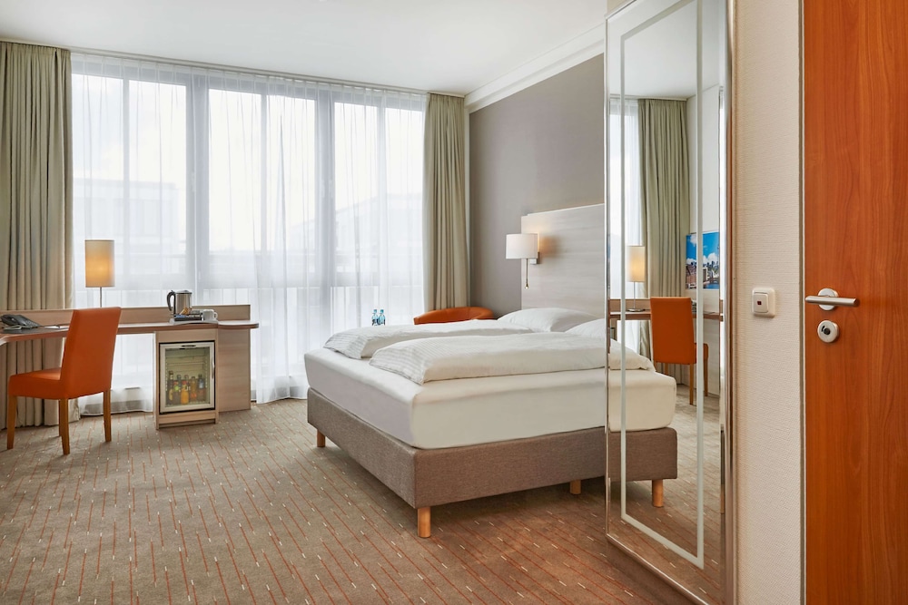 B&B HOTEL Berlin-Chausseestrasse 7