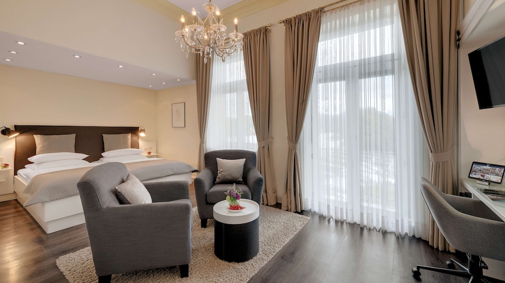 Rheinhotel Dreesen 11