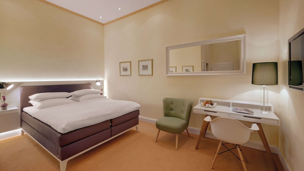 Rheinhotel Dreesen 23