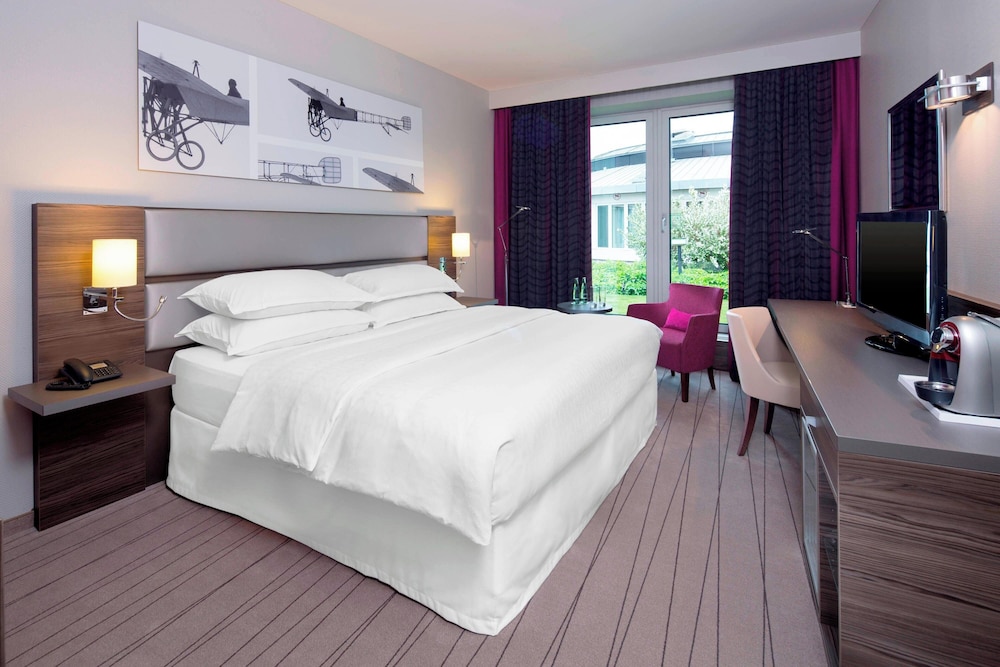 Sheraton Düsseldorf Airport Hotel 21