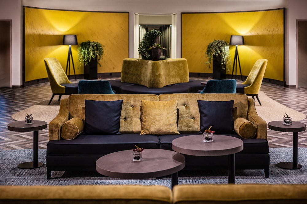 Sheraton Düsseldorf Airport Hotel 3