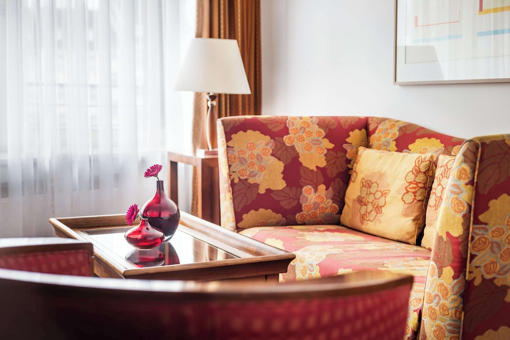 Lindner Hotel Frankfurt Main Plaza 23