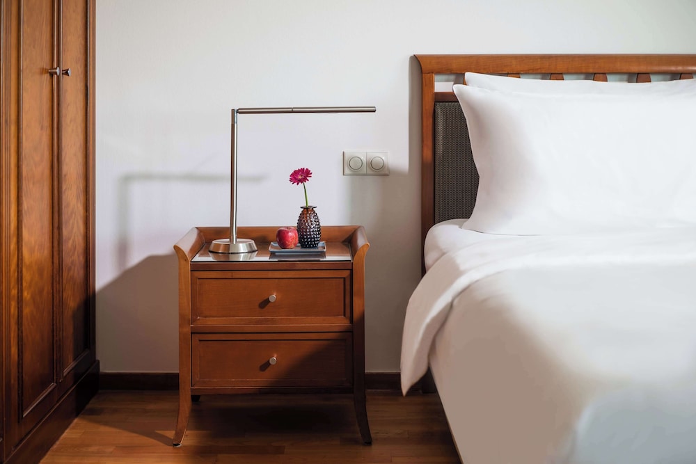 Lindner Hotel Frankfurt Main Plaza 18
