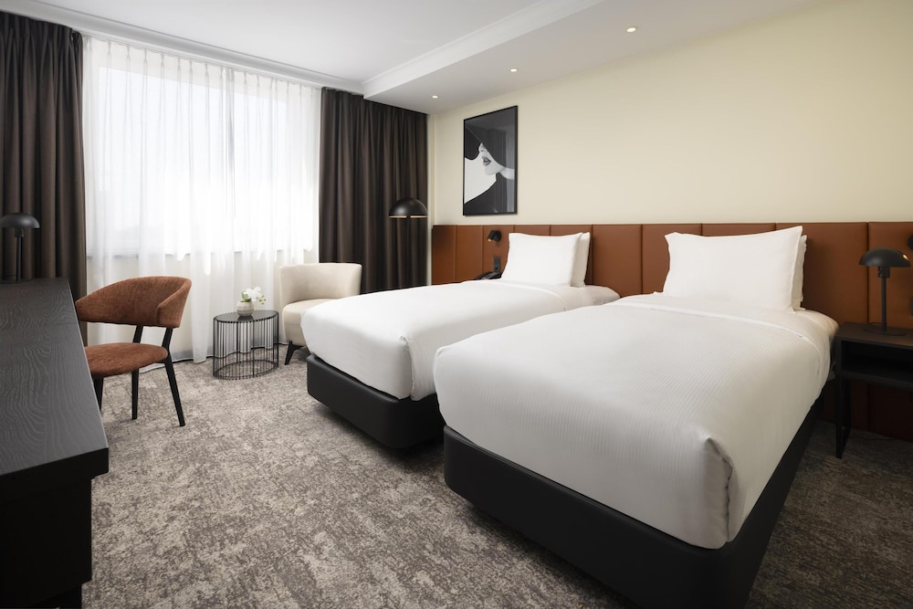 Hilton Düsseldorf 9