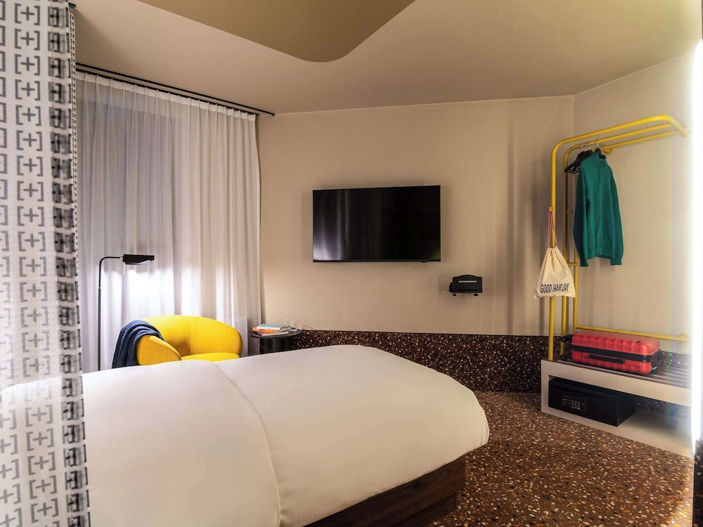 TRIBE Düsseldorf 6