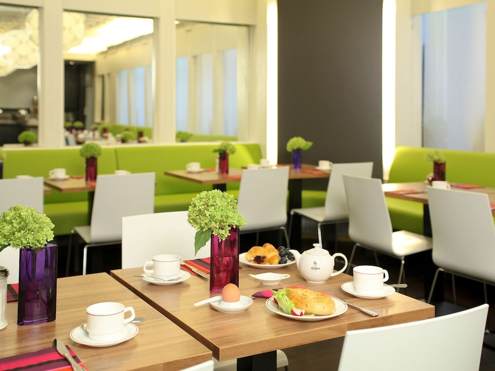 Ibis Styles Frankfurt City 12