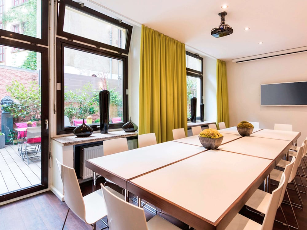 Ibis Styles Frankfurt City 22