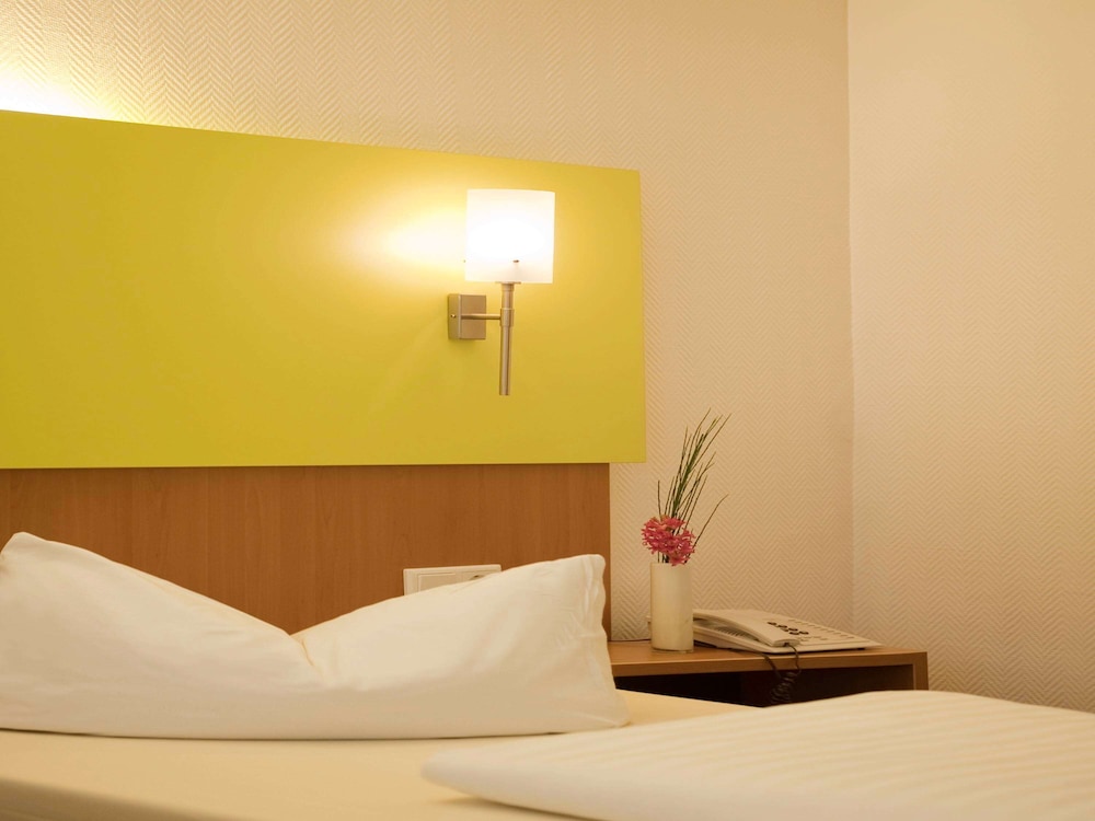Ibis Styles Frankfurt City 6