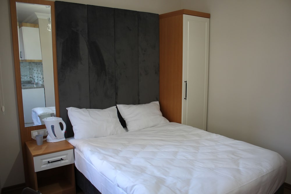 Kaifa Hotel 3