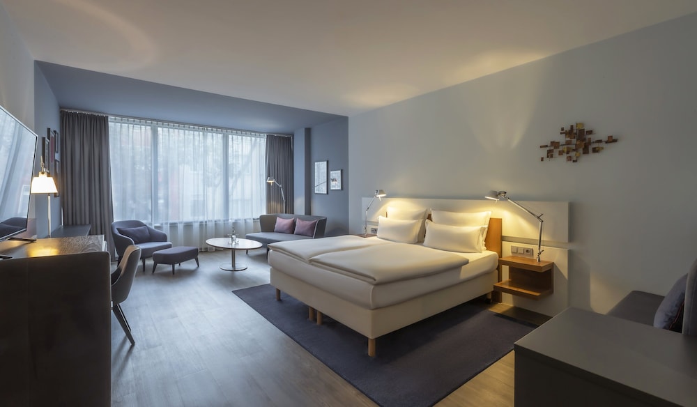 Clayton Hotel Düsseldorf 12