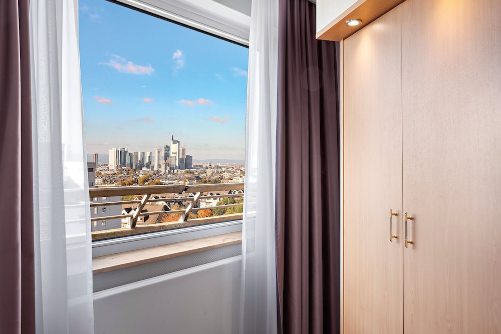 Leonardo Royal Hotel Frankfurt 6