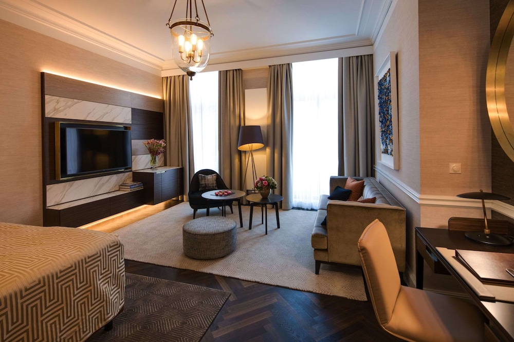 Steigenberger Icon Parkhotel 19