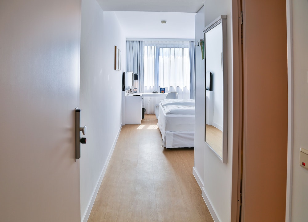 Hotel Frankfurt Messe Affiliated by Meliá 8