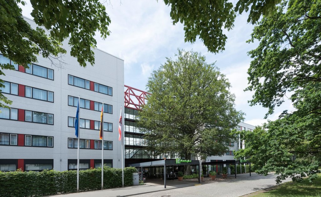 Holiday Inn Berlin - City West 13