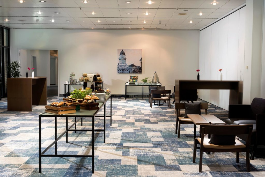 Holiday Inn Berlin - City West 6
