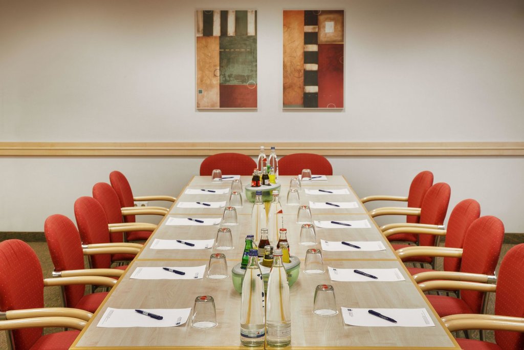 Holiday Inn Express Düsseldorf - City North 19