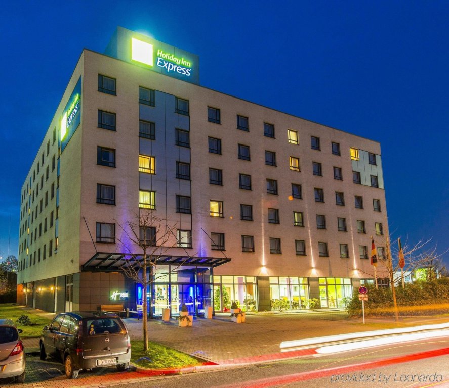 Holiday Inn Express Düsseldorf - City North 1