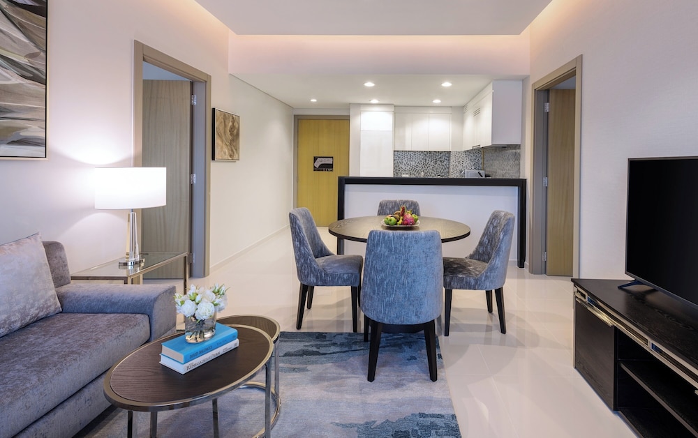 DAMAC Maison Aykon City 13