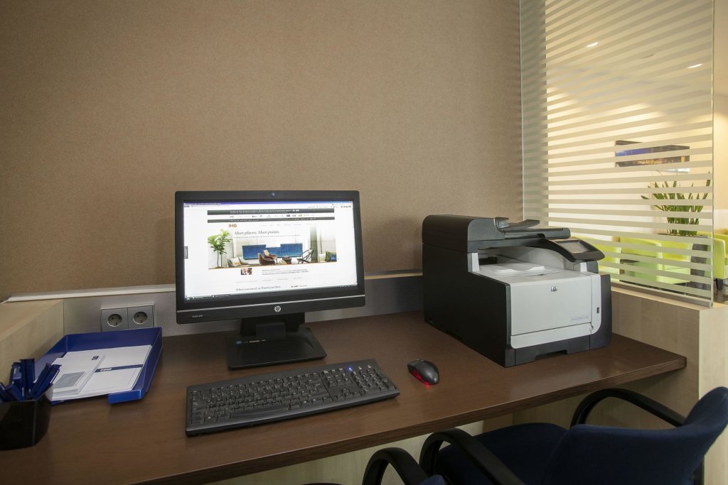 Holiday Inn Express Frankfurt Messe 16