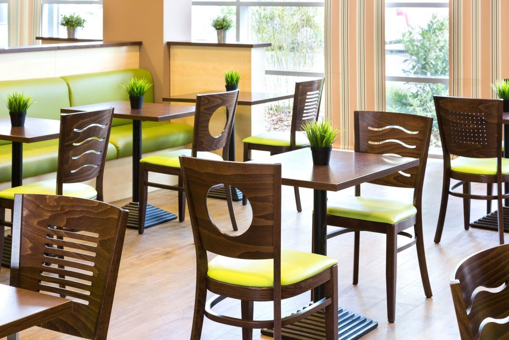Holiday Inn Express Frankfurt Messe 11