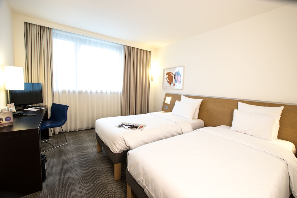Novotel Frankfurt City 4