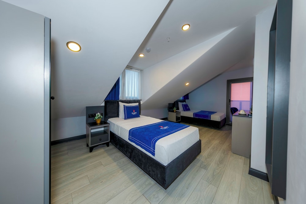 The Great Airport Hotel 21