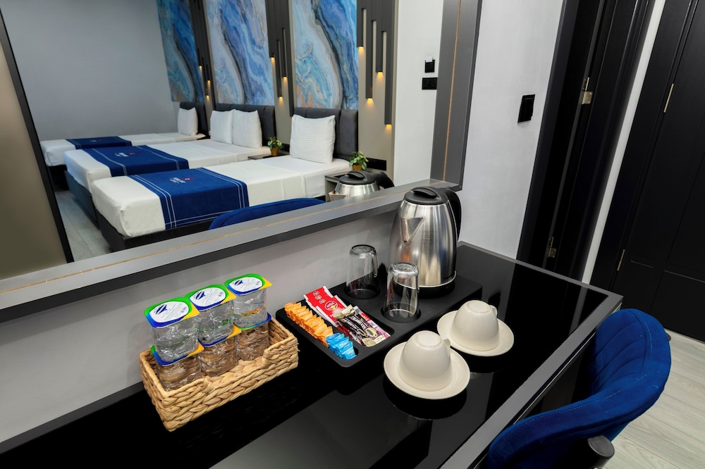 The Great Airport Hotel 6