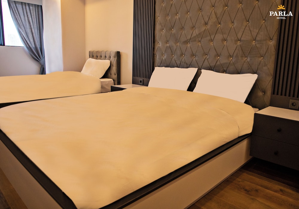 Parla Suite Hotel 8