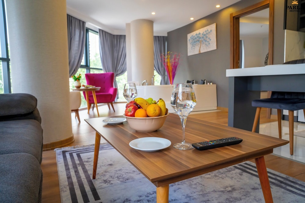 Parla Suite Hotel 13