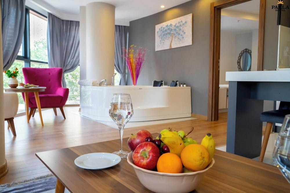 Parla Suite Hotel 14
