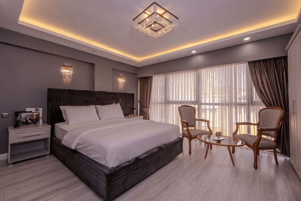 Classio Suite Hotel 9