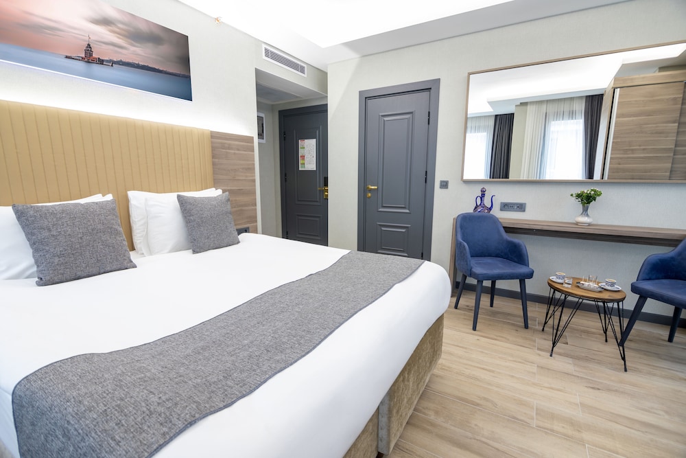 The Omiya Hotel 13