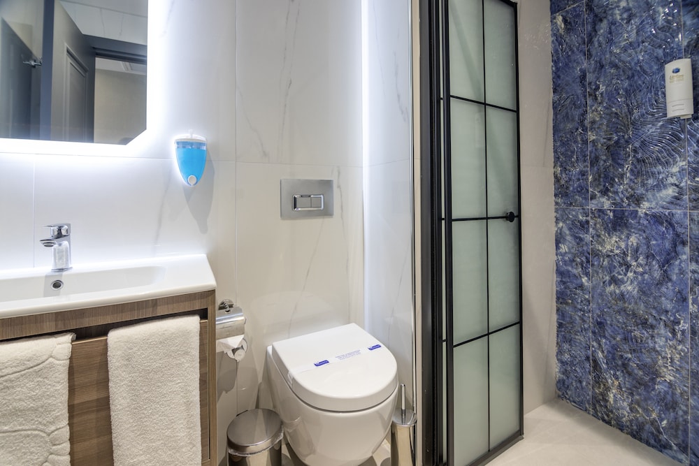 The Omiya Hotel 17