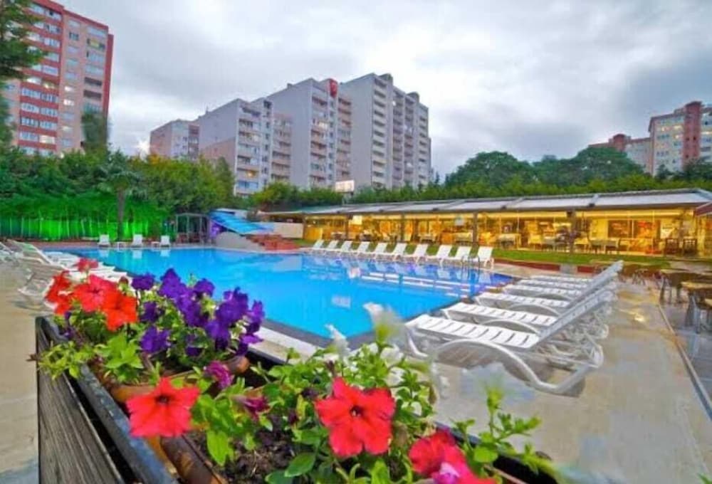 Gardan Hotel 17