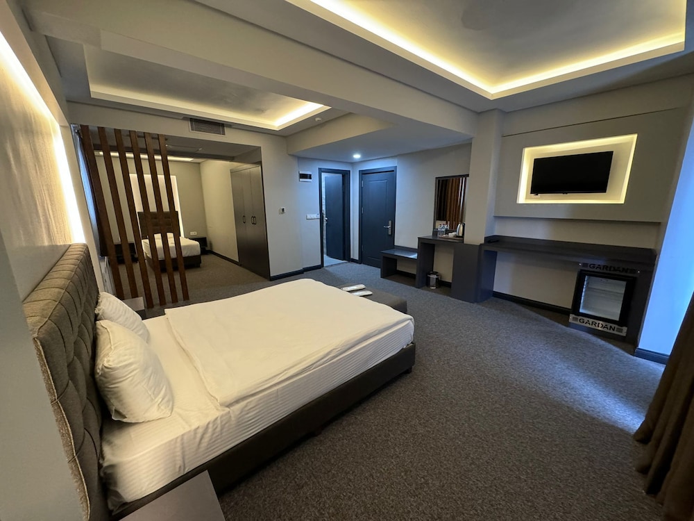 Gardan Hotel 6