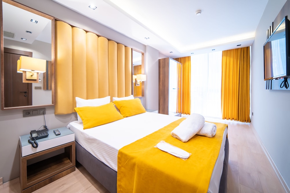 Garden Room Suit Hotel 22