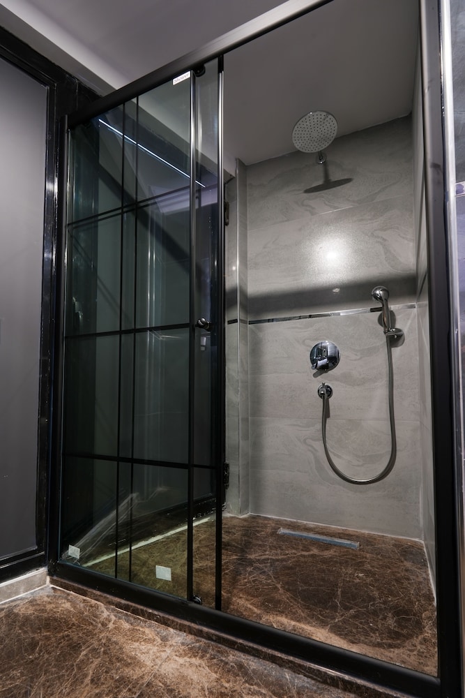 Hotel Kurucesme Business 19