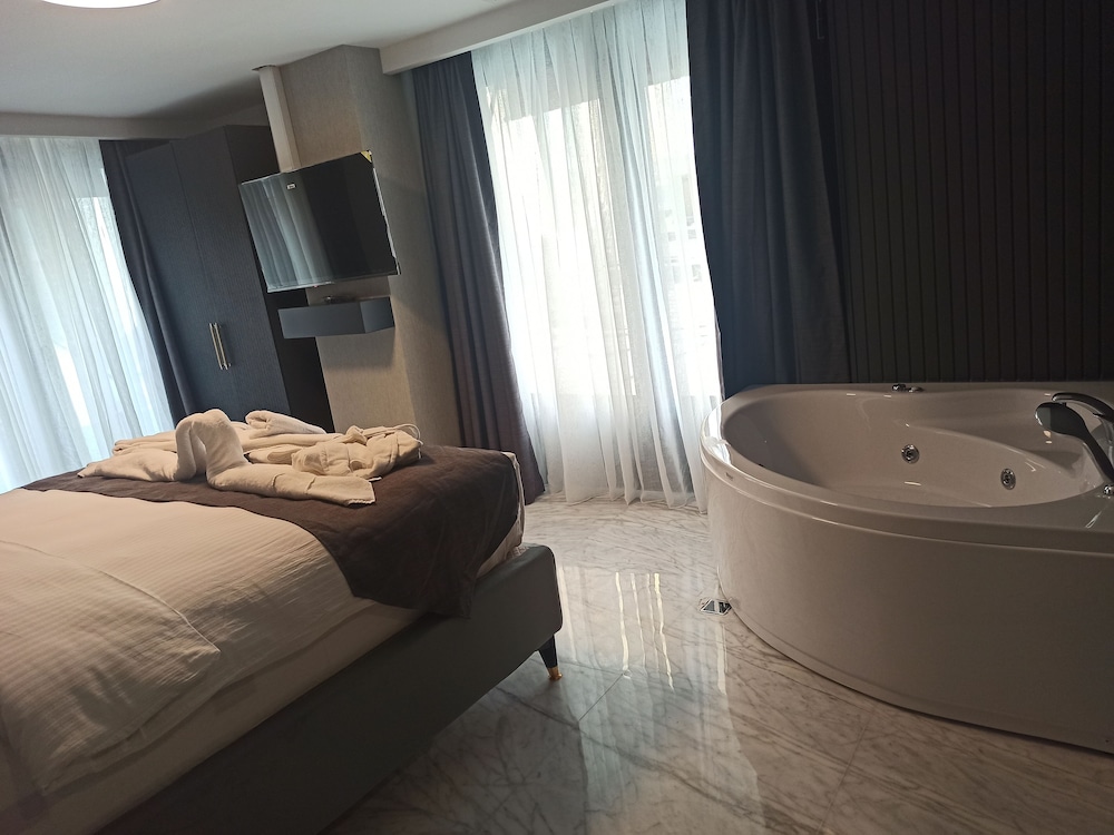 Hotel Kurucesme Business 10