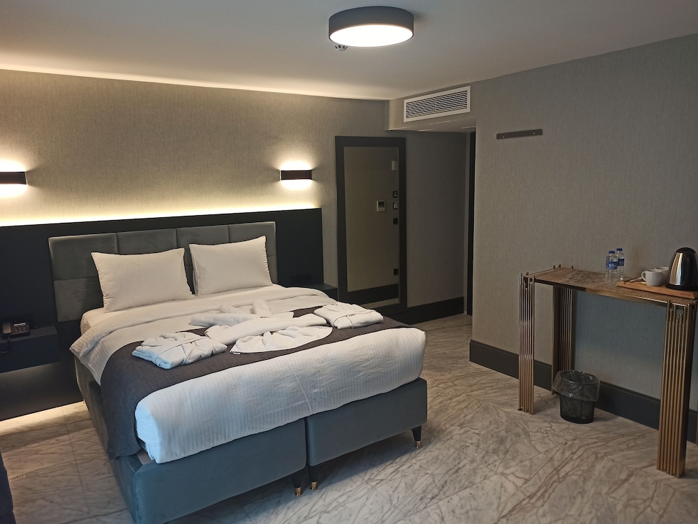 Hotel Kurucesme Business 7