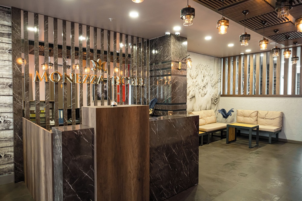 Monezza Hotel Maltepe 1