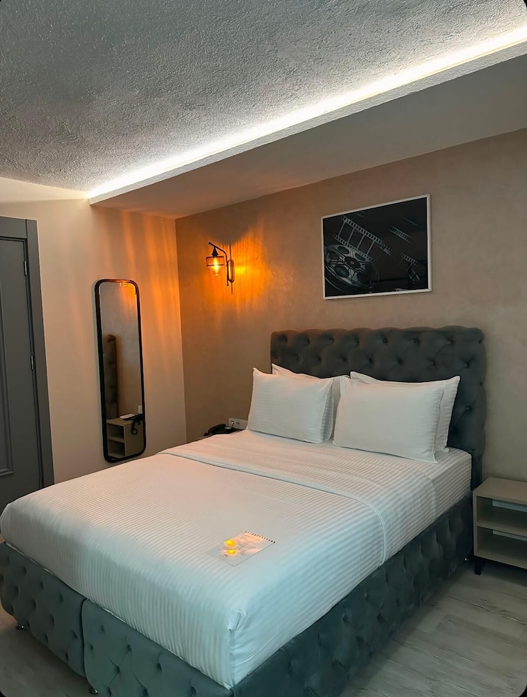 Monezza Hotel Maltepe 9
