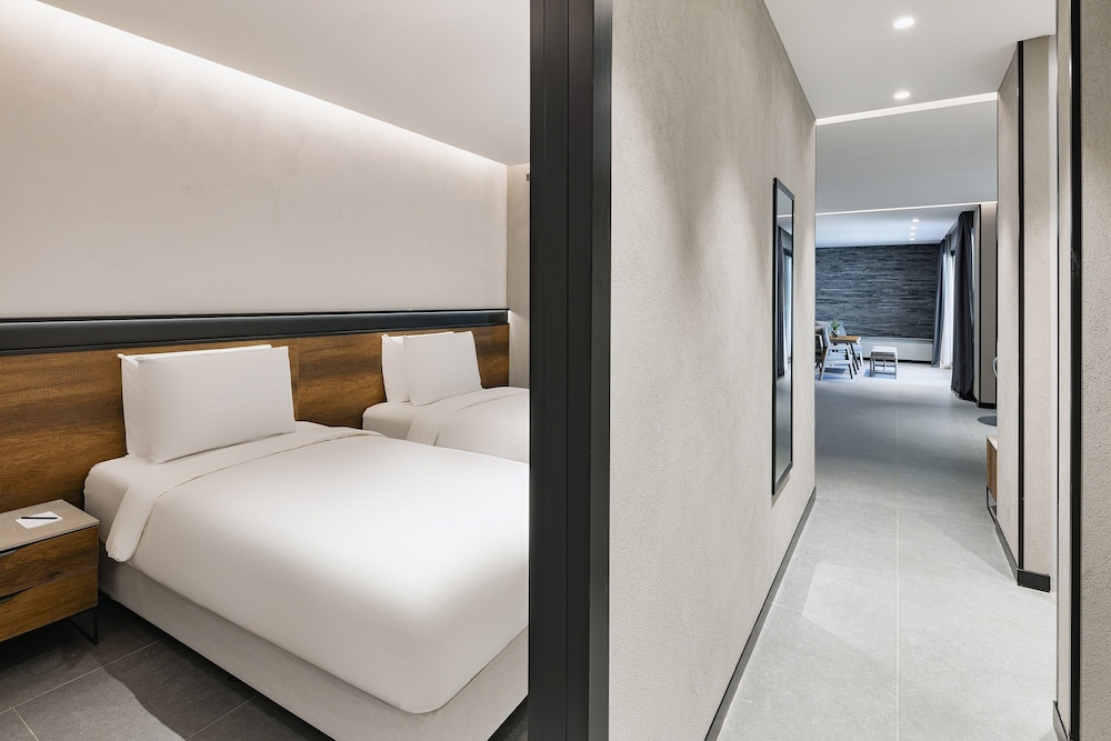 Inventist Hotel Sports Academy 19