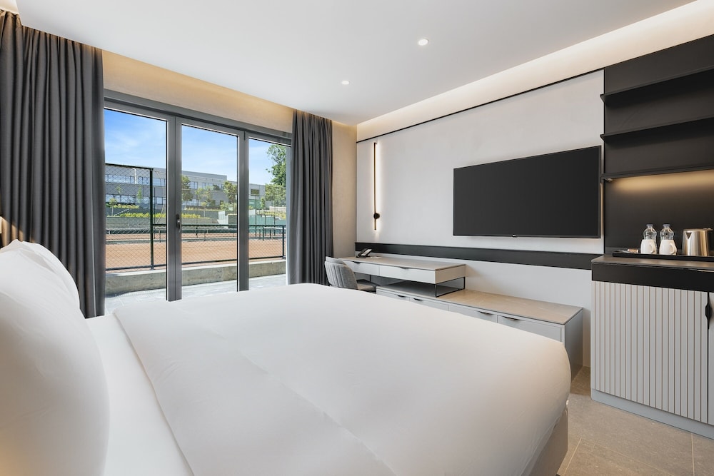 Inventist Hotel Sports Academy 7