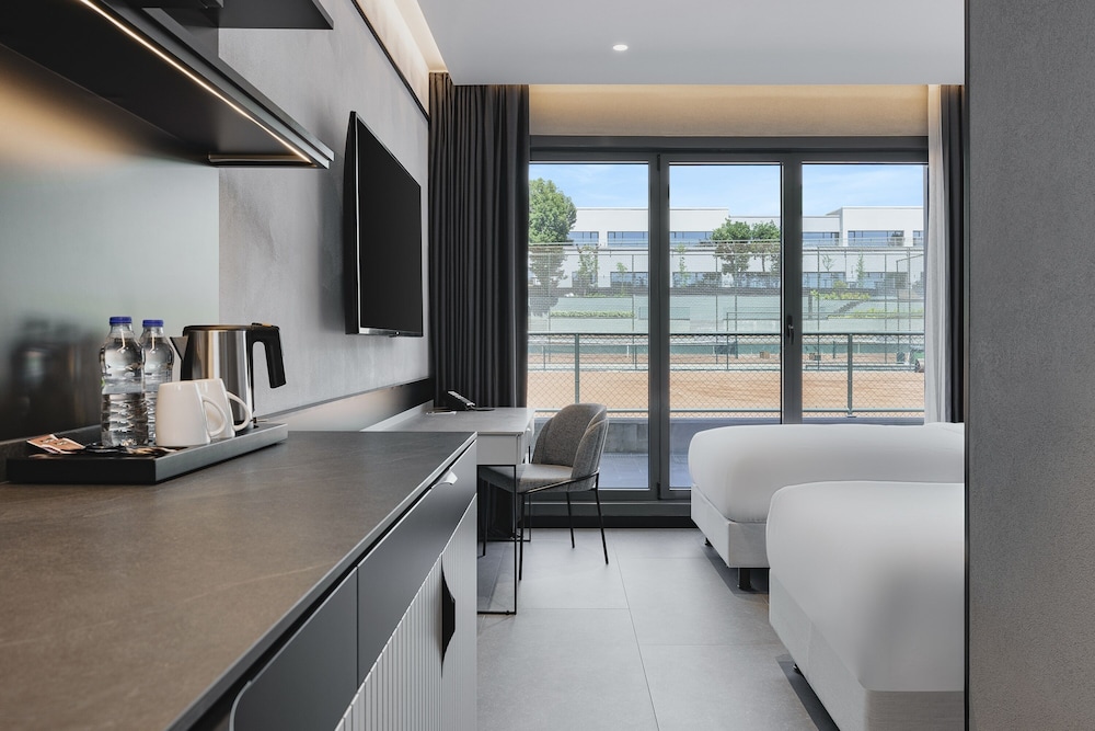 Inventist Hotel Sports Academy 24