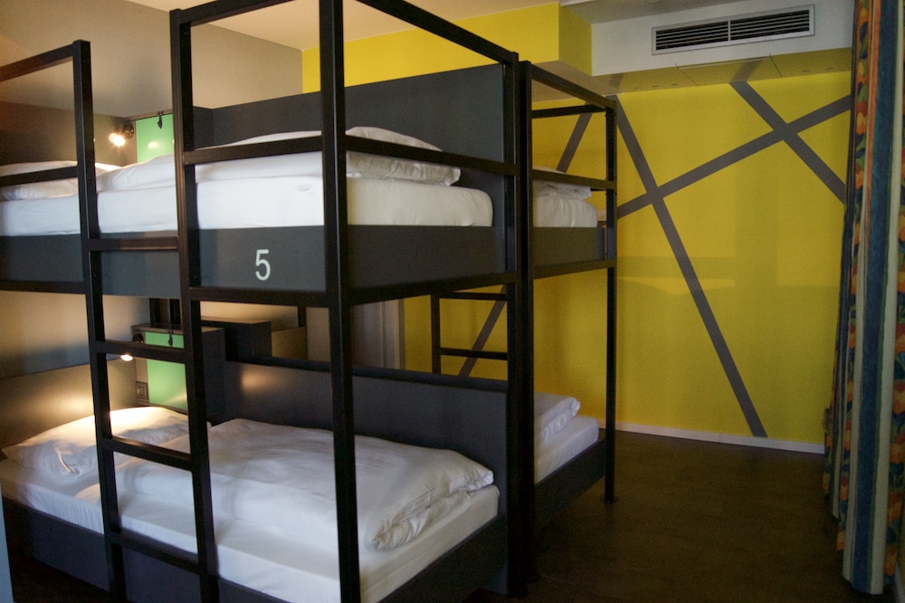 Grand Hostel Berlin Urban 13