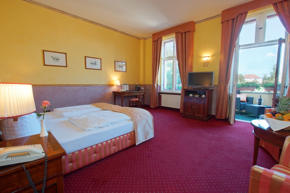 Hotel Am Luisenplatz Potsdam 14